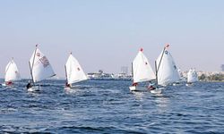 Hafta sonu yelken keyfi İzmir Marina’da