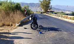 İzmir’de korkunç kaza! Genç sürücü ağır yaralı