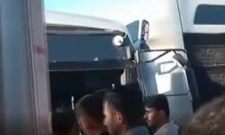 Son dakika! İki metrobüs çarpıştı!