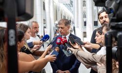 Başkan Tugay: İşçi düşmanı değiliz, sorumluluğumuz İzmir halkına