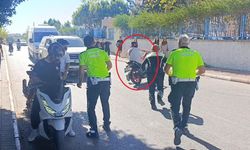 Okul önünde tehlikeli kaçış: Polis memurunun gözü önünde U dönüşü yaptı
