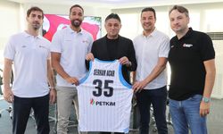 Aliağa Petkimspor’dan Başkan Acar’a özel armağan