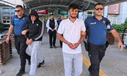 Aksaray'da sıradışı olay: Kavgada yakalanan şüpheli öpücük attı, Zeki Müren'e selam gönderdi!