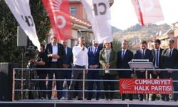 Mansur Yavaş'a siyasi operasyon:  Özel'den çarpıcı tepki