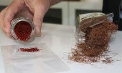 Altın değerinde, kilosu 250 bin lira! Bu baharatın sahtesi suda belli oluyor