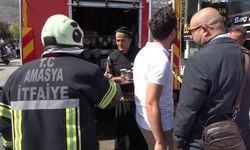 Yangına ilk koşan kahraman şef!
