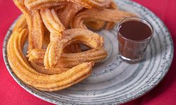 Ev yapımı churros tarifi: Tatlı keyfi için hazır mısınız?
