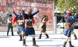 Bergama 103 yıl sonra coşkuyla kurtuluşunu kutladı