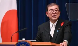 Seçim başarısızlığı istifa getirdi: Japonya Başbakanı istifa etti