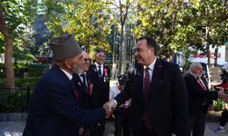 Manisa’da Gaziler Günü coşkusu! Binler yürüyüşe katıldı