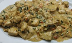 Fesleğenli kremalı tavuk nasıl yapılır?