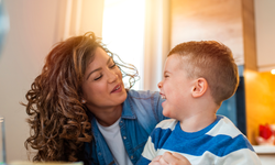 Otizm oranlarında korkutan artış: 1970’lerde 10 binde birdi, şimdi her 33 çocuktan biri!