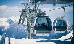 Teleferik kablosu koptu! 25 turist mahsur kaldı, 3 ölü
