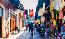Ne Ayvalık ne de Susurluk: Tostuyla meşhur oldu! Basmane'den trene atlayan soluğu burada alıyor