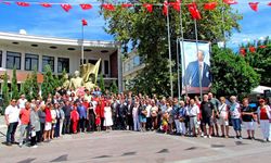 CHP’nin 102. kuruluş yıldönümü Çeşme’de kutlandı