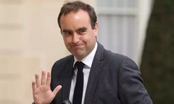 Son dakika! Başbakan istifa etti!