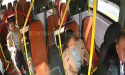 Minibüste genç kıza şok taciz! Savunması sosyal medyayı ayağa kaldırdı
