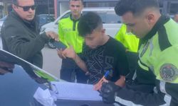 14 yaşındaki çocuk dehşet saçtı: Gazetecilere şoke eden tehdit!