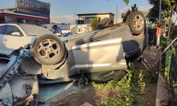 Korku dolu anlar: Otomobil benzinliğe uçtu