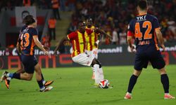 Göztepe ilk yarıda Başakşehir’i şok etti!
