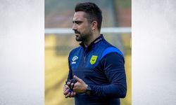 Görkem Güngör, İzmirspor’un yeni teknik direktörü oldu