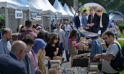 İzmir, Ekim’de kitap ve müzikle dolacak: İZKİTAPFEST takvimi belli oldu