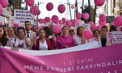 Menemenli kadınlar kansere karşı farkındalık için yürüdü