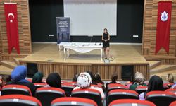 Konak’ta annelere çocuk sağlığı semineri verildi