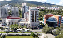 Narlıdere’den çanta ve kırtasiye desteği