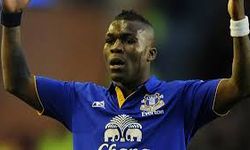 Royston Drenthe kimdir? Dünyaca ünlü isim felç geçirdi