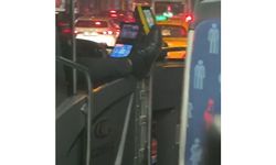 Trafikte şok anlar! Yolcuların canını hiçe saydı