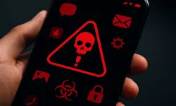Herkesin telefonunda olabilir: Bu uygulama meğer tüm verilerinizi çalıyormuş