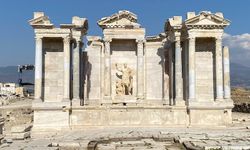 İzmir Efes’te Trajan Çeşmesi ziyaret rehberi: Trajan Çeşmesi'ne nasıl gidilir?