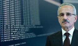Bakan Uraloğlu: 74 bin zararlı site engellendi, 75 milyon erişim durduruldu!