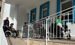 Alaçatı Ek Hizmet Binası’nda 'Kırmızı Bayrak' gururu