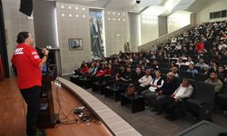 Afetlere karşı bilinçli Karabağlar: Belediye personeline kapsamlı eğitim