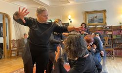 Bornova’da balonlar gökyüzüne, mesajlar kadınların sesine taşındı!