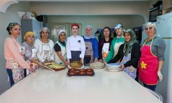 Bucalı kadınlar hem eğleniyor hem dünya mutfağını öğreniyorlar!