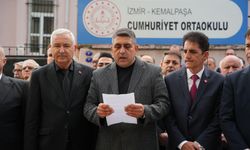 CHP Kemalpaşa’dan MEB'e 10 Kasım tepkisi: 'Atatürk’ü silemezsiniz'