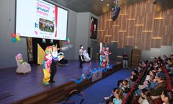 Dikili’de ara tatil çocuklarla şenlendi