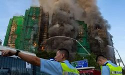 Sekiz blokluk konut kompleksi yanıyor! Can kaybı ve yaralılar var