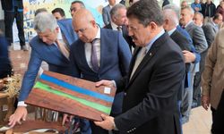 İzmir Adliyesi'nde büyük sergi! Hükümlülerden el emeği eserler