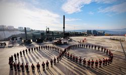 İzmir İtfaiyesi'nden Atatürk’e büyük vefa: Sonsuzluk simgesiyle anma