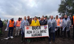 İzmir’de 11 Kasım’da 115 bin fidan toprakla buluştu