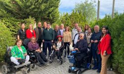 İzmir’de engelli dostu mekanlar artıyor: Kırmızı Bayrak sayısı 96’ya ulaştı