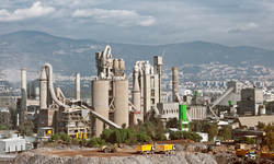 İzmir’de sanayi dönüşümü hızlanıyor: İki bölge için önemli karar