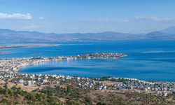 İzmir’e 85 km, denize 4 km! Folkart'tan Dikili'de villa imarlı arsalar satışta