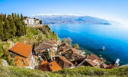 Karadağ vizeyi kaldırdı, Türkler rotayı değiştirdi: İşte vizesiz tatilin yeni adresi!