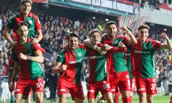 Karşıyaka durdurulamıyor! 2-0’lık galibiyetle zirveye yerleşti