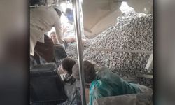 Hindistan’da feci kaza: Yolcular çakıl taşlarına gömüldü! 20 kişi öldü